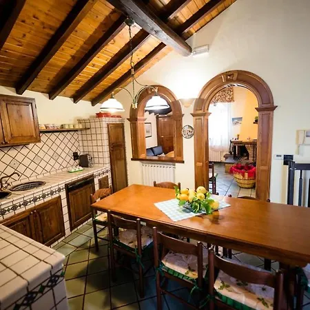 5 Bedrooms House With Wifi At * Linguaglossa