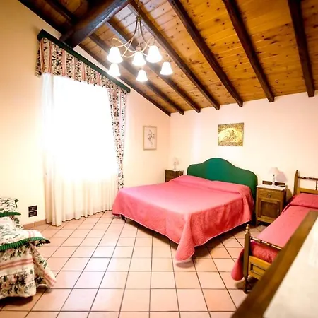 Dom wakacyjny 5 Bedrooms House With Wifi At Linguaglossa